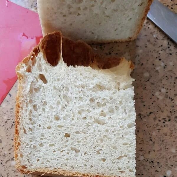 Почему трескается хлеб. Сыропеклый Мякиш. Непромес хлеба. Дефекты мякиша хлеба. Непромесы хлеба это.