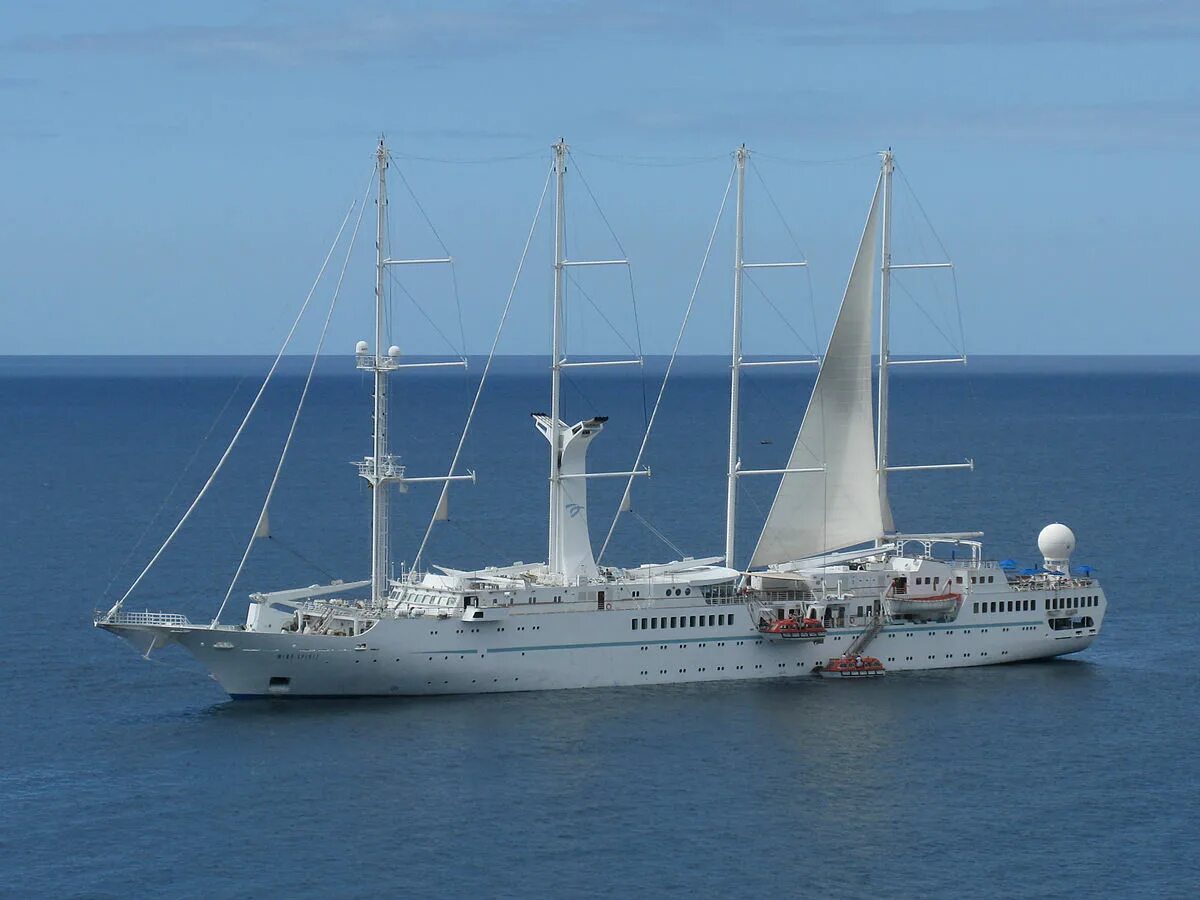 Судно wind. Wind spirit парусник. яхта парусная спирит. star spirit судно. парусник star clipper.