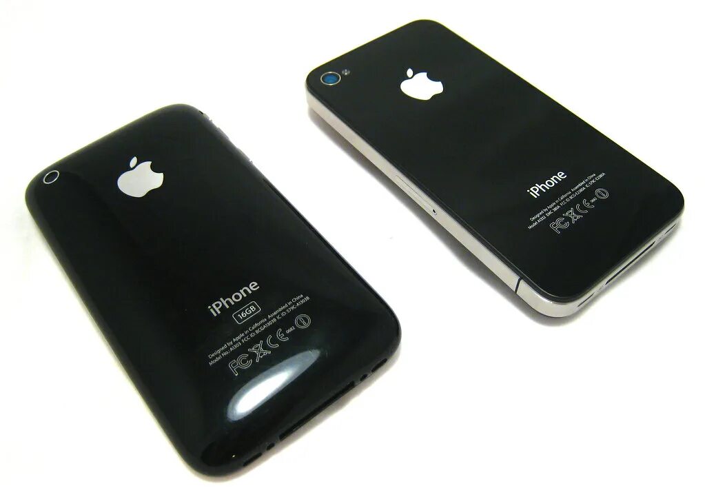 Iphone 3gs. Айфон 3gs 2009. Iphone 3 iphone 4. Iphone 3gs iphone 4s. Iphone 3 поколения