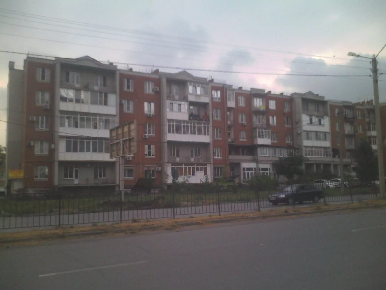 Сызранова 25 таганрог. Таганрог ул сызранова 25 на карте. Сызранова 25 б таганрог на карте. Сызранова 25 б таганрог. Эдем таганрог улица сызранова.