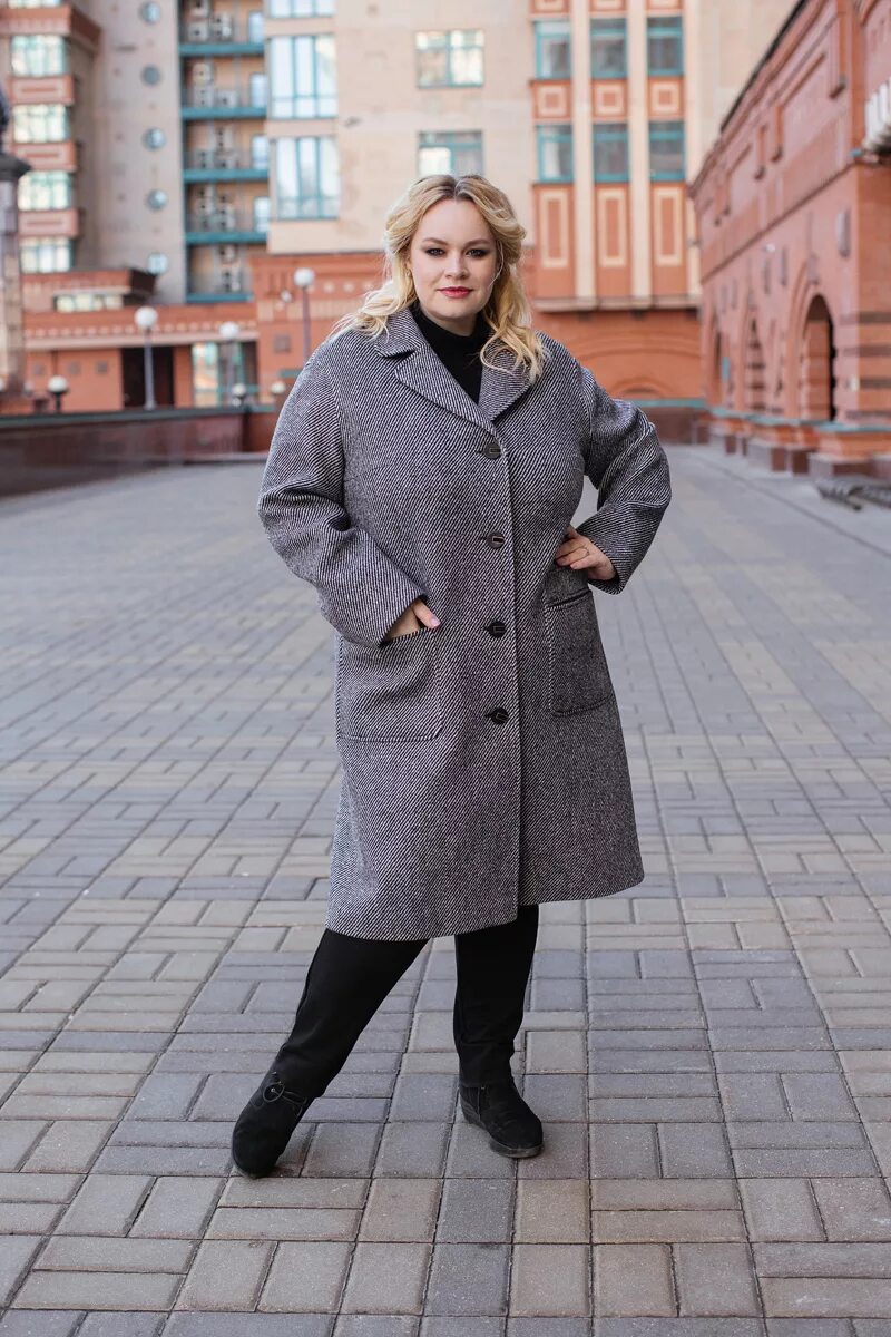 Московские пальто. Московские пальто. Голубое кашемировое пальто. Демисезонные полупальто для женщин. Ватное пальто.