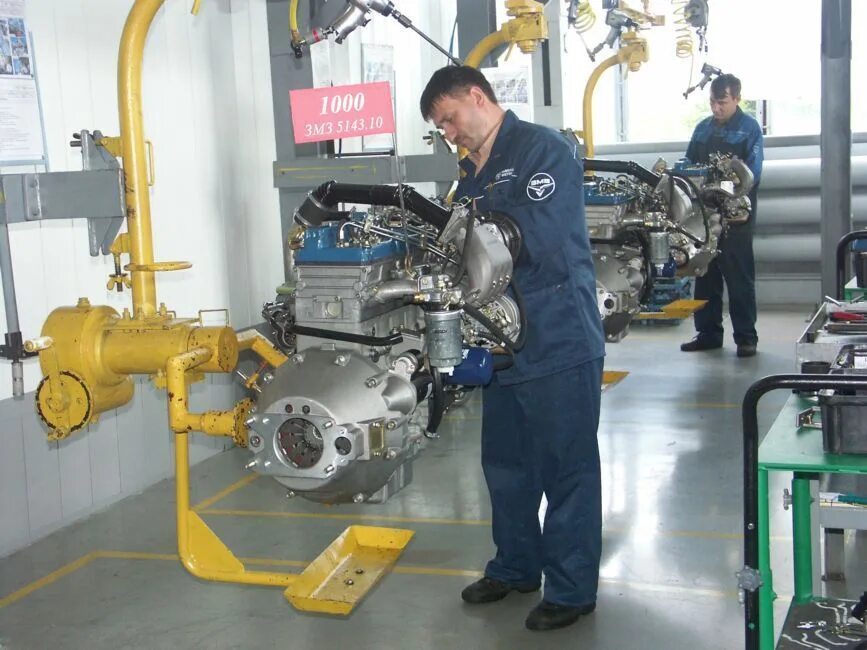 Работа машинист двс. Машинист двигателей внутреннего сгорания зп. Дэс усть. Машинист двс. Диагностика дизель генераторных установок.