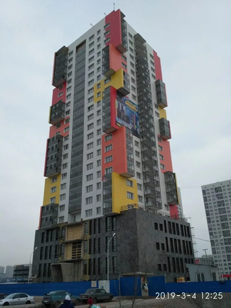 Красноярский край, красноярск, ул. Жк акварель красноярск. Ул шахтеров 66 красноярск. Красноярск, советский район, ул. Красноярске на улице шахтёров, 40.