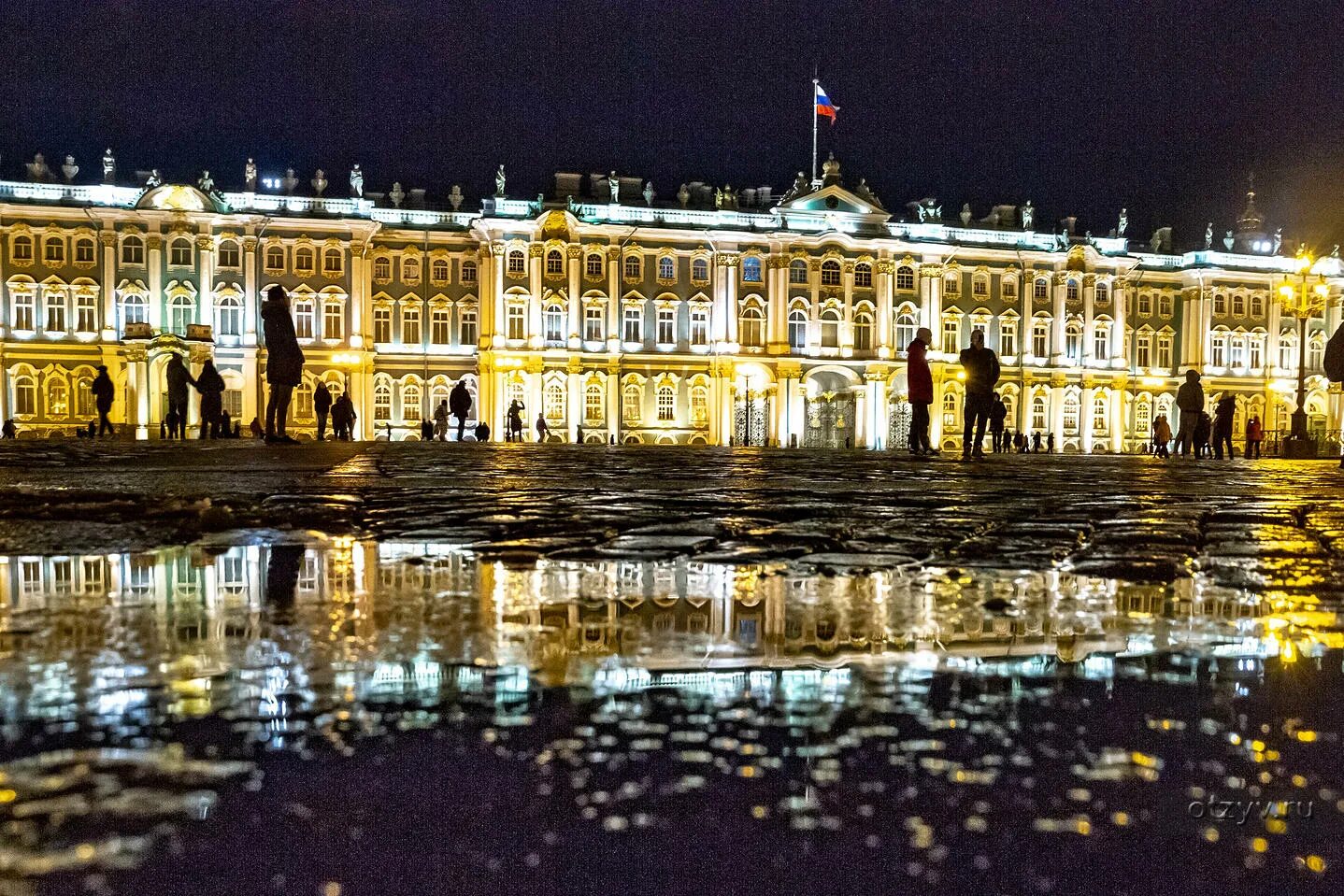 Спб в декабре. Питер в декабре. Петербург в декабре. Питер в декабре фото. Питер в декабре что посмотреть.