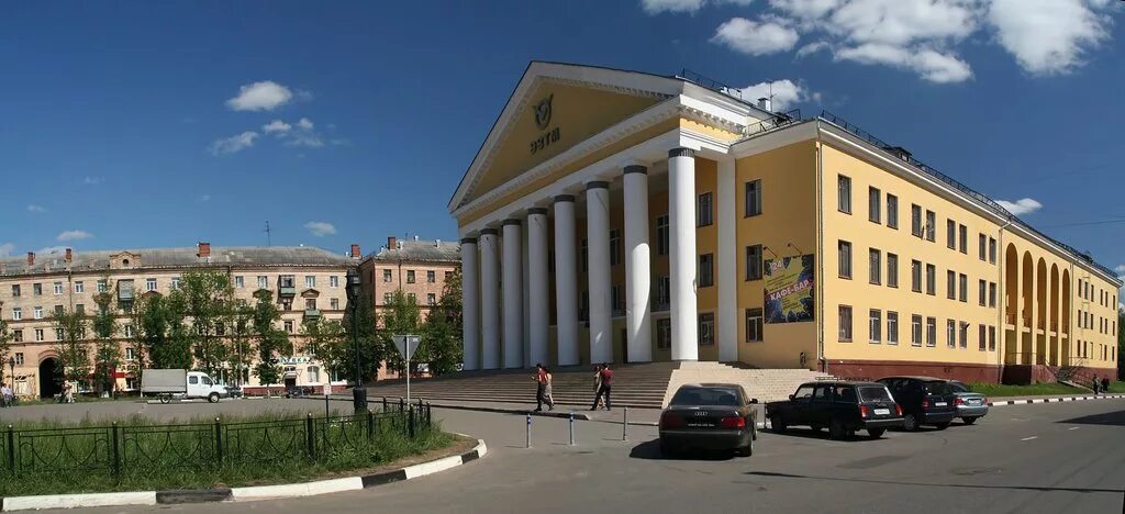 Город Электросталь Московской области. Электросталь центр города. Политехнический институт Электросталь. Октябрь Электросталь. Сайт г электросталь