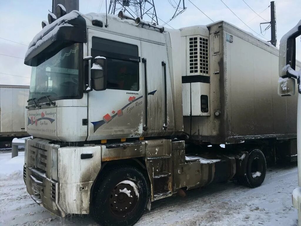 Магнум белый. Магнум белый. Renault magnum белый. Рено магнум 1996 года. Рено магнум белый.