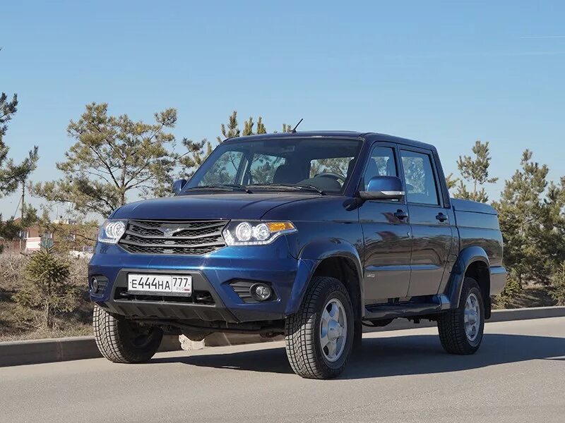 Уаз пикап фото. Машина уаз патриот пикап. автомобиль uaz pickup. уаз патриот пикап дизель. модель уаз патриот пикап.