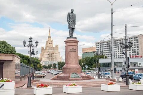 Сколько сейчас стоят памятники