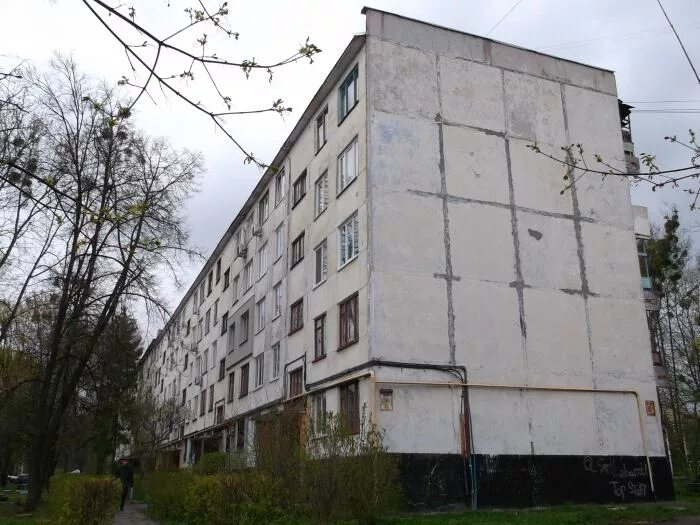 Yekaterinburg, Kosmonavtov avenue house 80/5. Apartment house