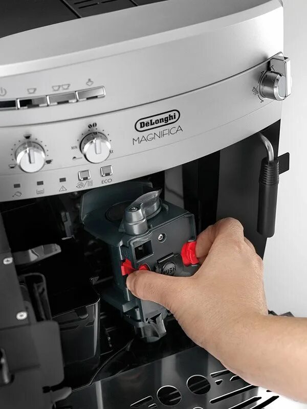 Делонги не идет вода. Delonghi esam 3000 b. Кофемашина Делонги Delonghi esam 3000 magnifica. Кофемашина Delonghi magnifica EVO. Кофемашина Delonghi 4500.