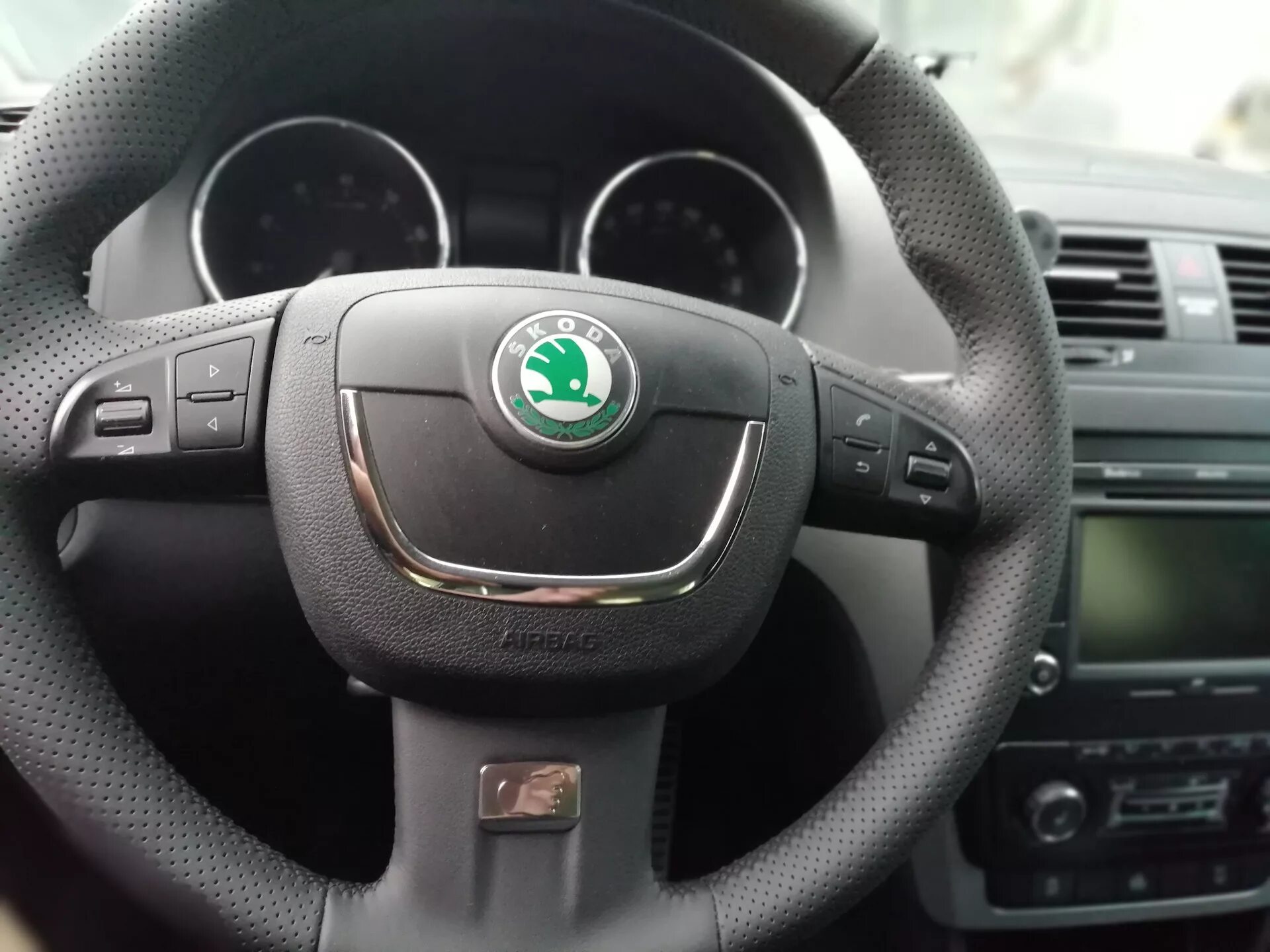 Škoda Fabia RS руль. Руль Шкода етти 2013. Руль Шкода Йети. Купить руль на шкоду