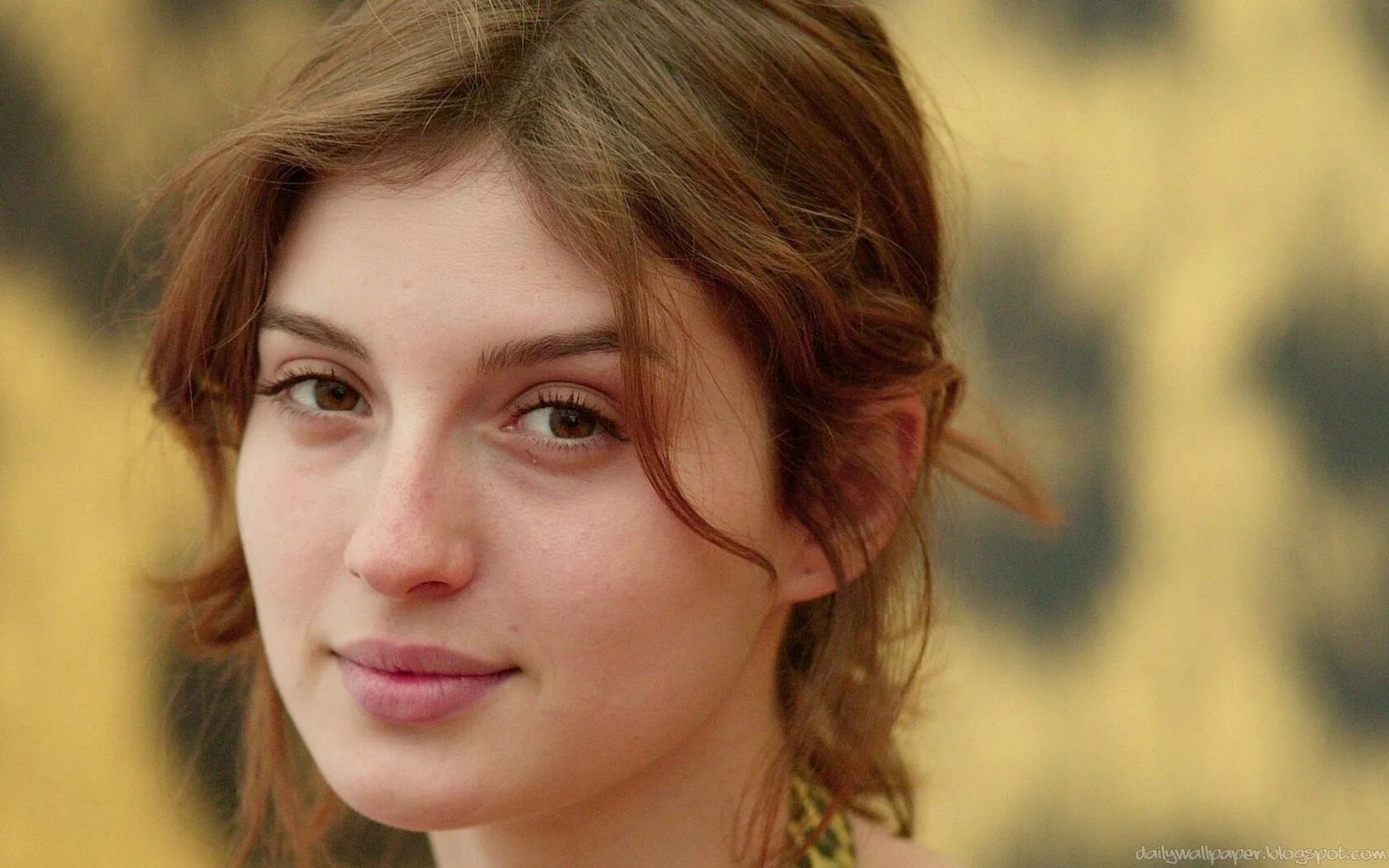 Maria valverde