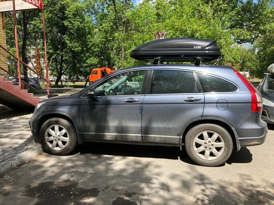 Крыша срв 3. Honda crv 3 багажник. автобокс на крышу honda cr-v 4. honda crv 3 багажник на крышу. хонда срв 2008 автобокс.