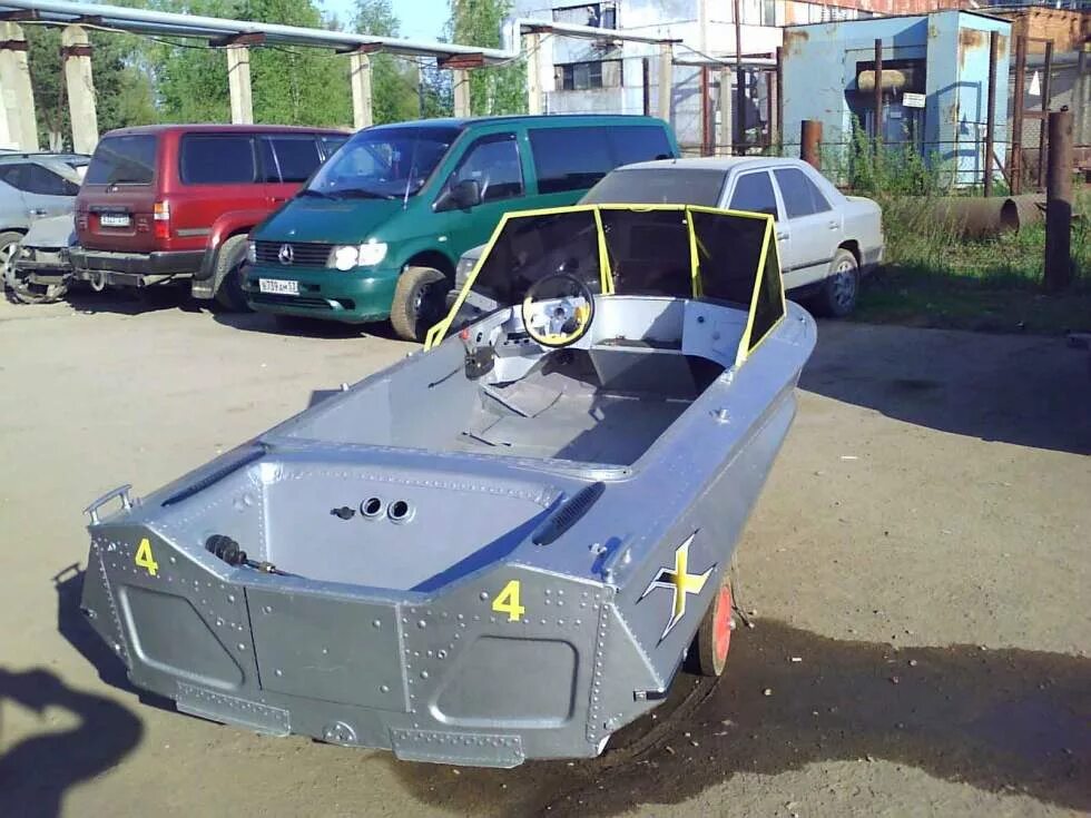 Лодка обь тюнинг. Лодка обь 2. лодка обь м 1. покраска лодки обь 1. модернизация лодки обь 1.
