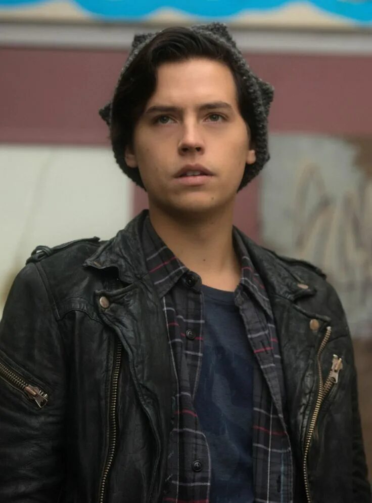 Джагхед джонс. Джагхед джонс ривердейл. Riverdale джагхед и. Коул спроус ривердейл. Коул спроус баклан джонс.