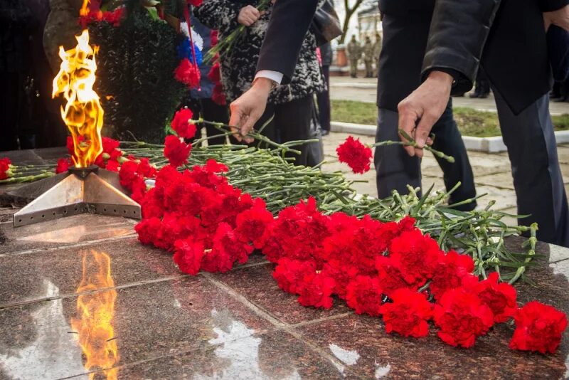 День памяти на первом