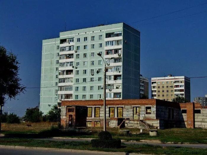 Весенняя 40 волгодонск. Природа в городе воронеж. Город волгодонск весенняя. Весенняя улица волгодонск. Город волгодонск весенняя.