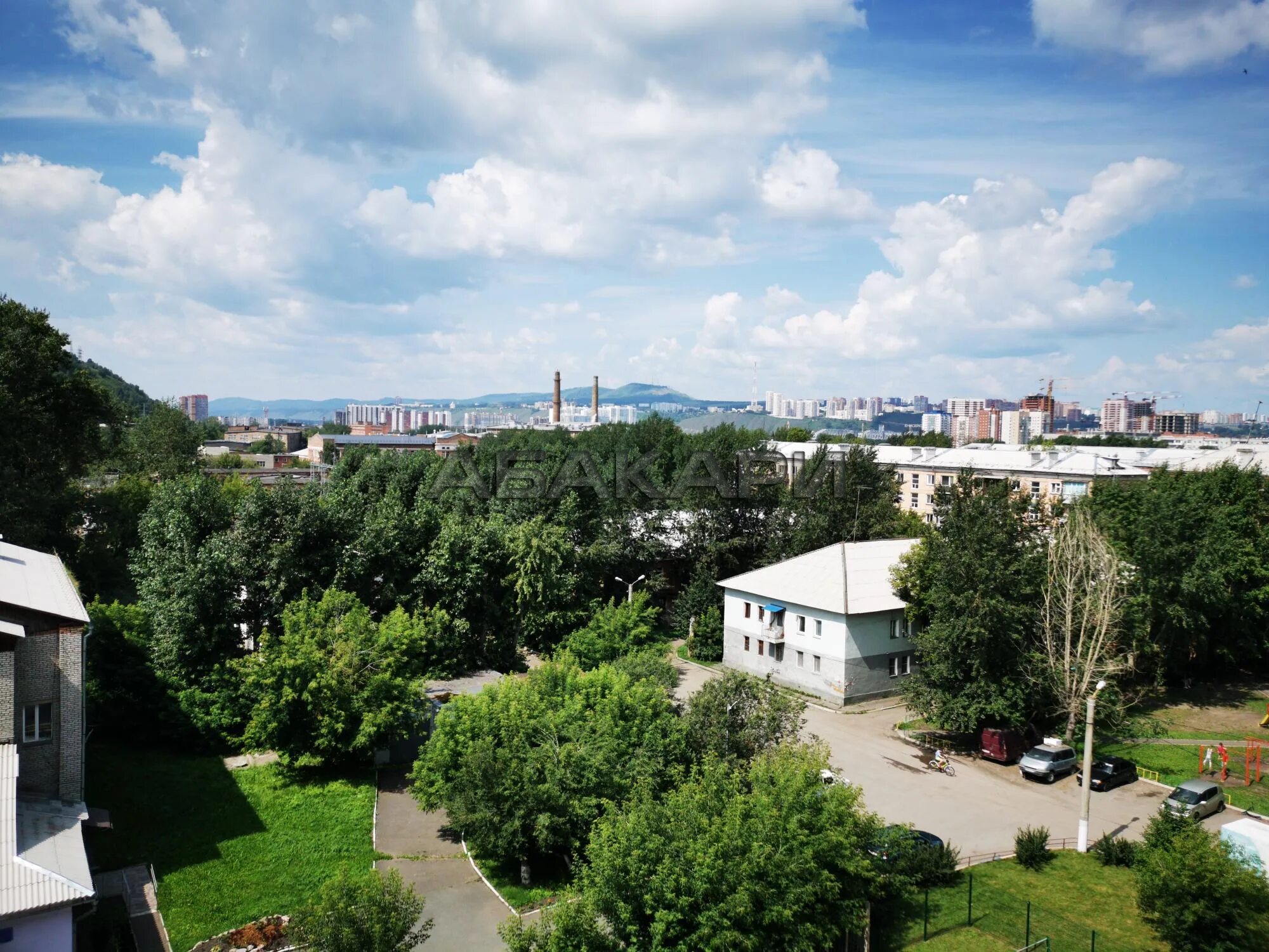 Медицинский переулок 14д красноярск фото. Запорожский переулок 4. Пер запорожский. Переулок запорожский 4а екатеринбург. Медицинский переулок 14д красноярск фото.