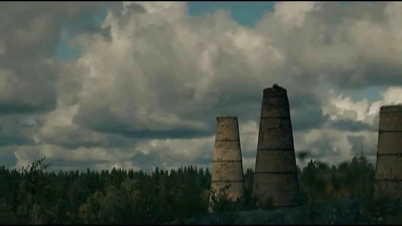 Полетят мотыльки над тайгой слушать. Над тайгой бумер.