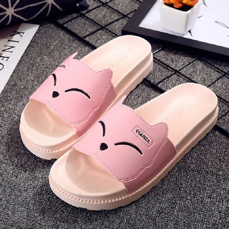 Модные тапки. Шлепки женские. Модные тапки. Летние шлепки. Тапочки летние.