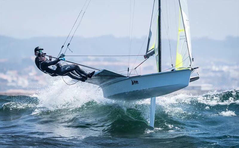 Up sail