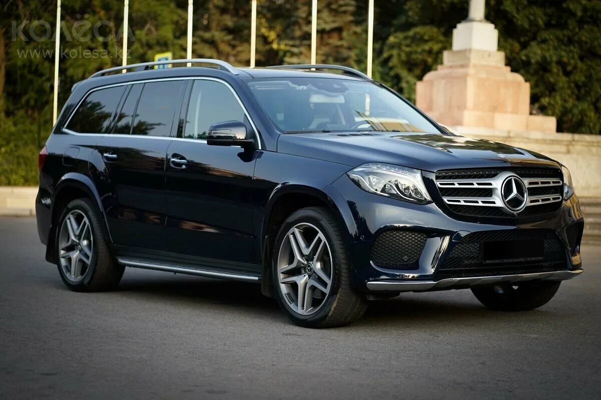 Мерседес глс 350. Мерседес-бенц gls 350d. Мерседес глс 350. Мерседес-бенц gls 350 d 4matic. Мерседес-бенц gls 350d.