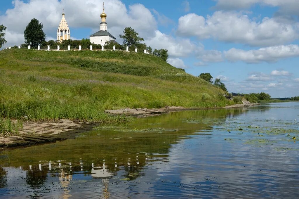 Село Городня на Волге Тверская область.