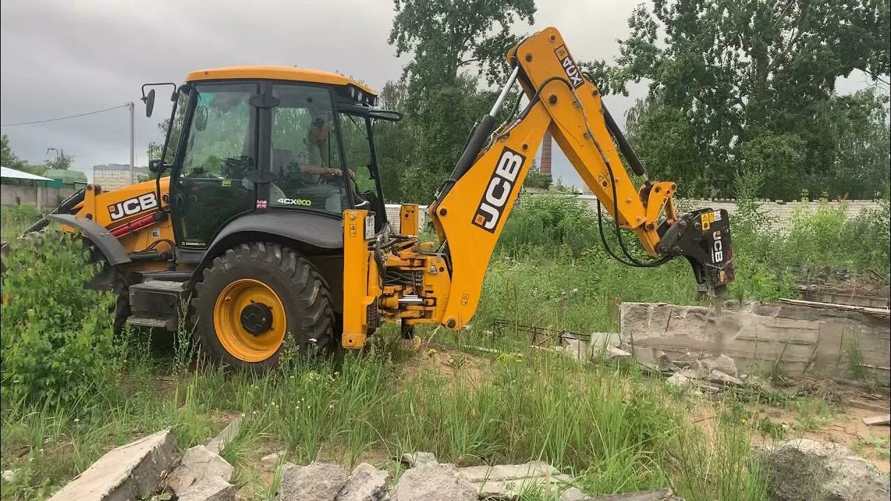 Jcb работа экскаватор. Гидромолот JCB 400. Запчасти гидромолота JCB 3cx super. Гидромолот JCB линейка. JCB В работе.