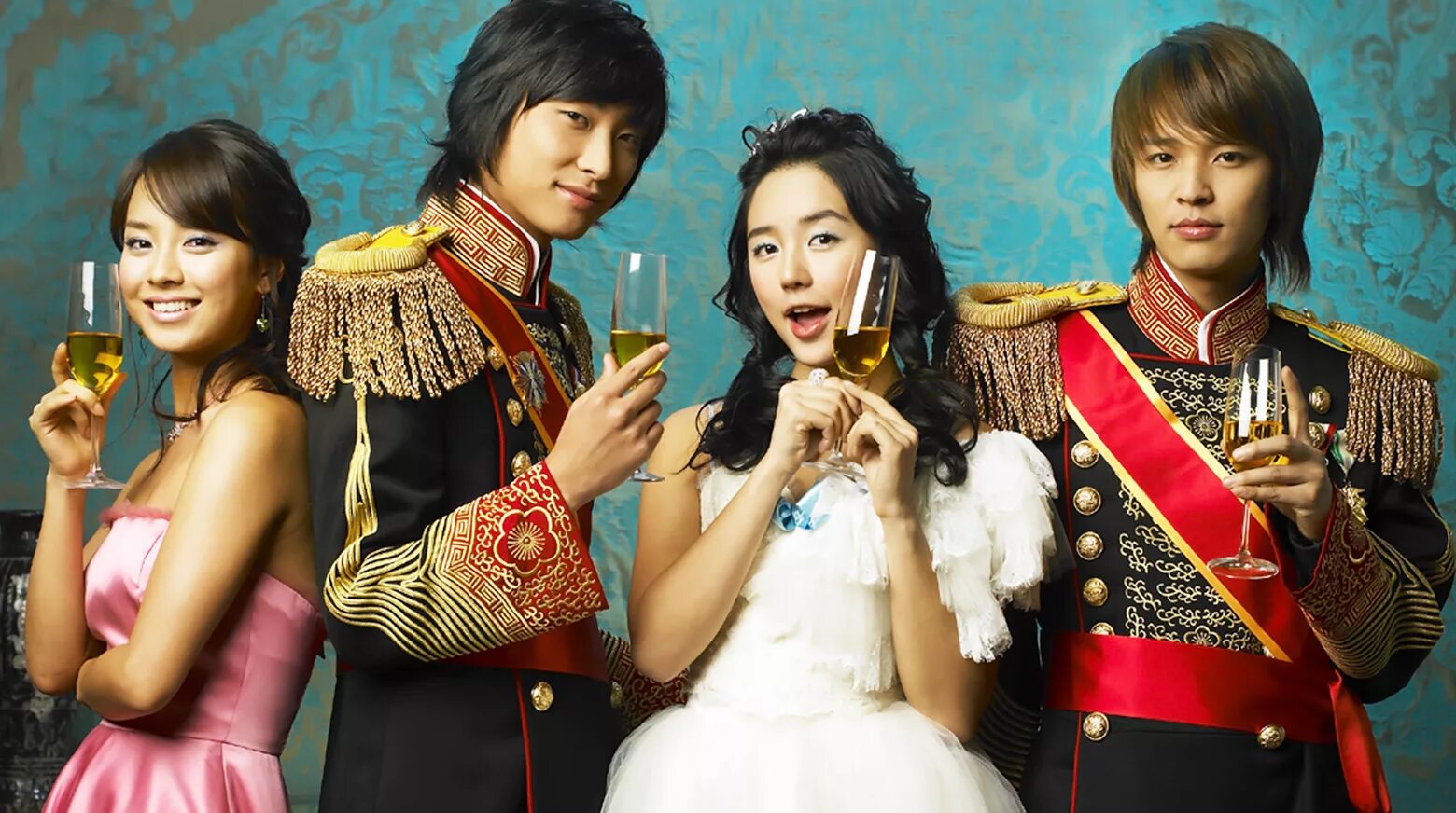 Лучшие японско корейские. Princess hours дорама Корея. Дворец дорама Корея 2021. Дворец дорама поцелуй.