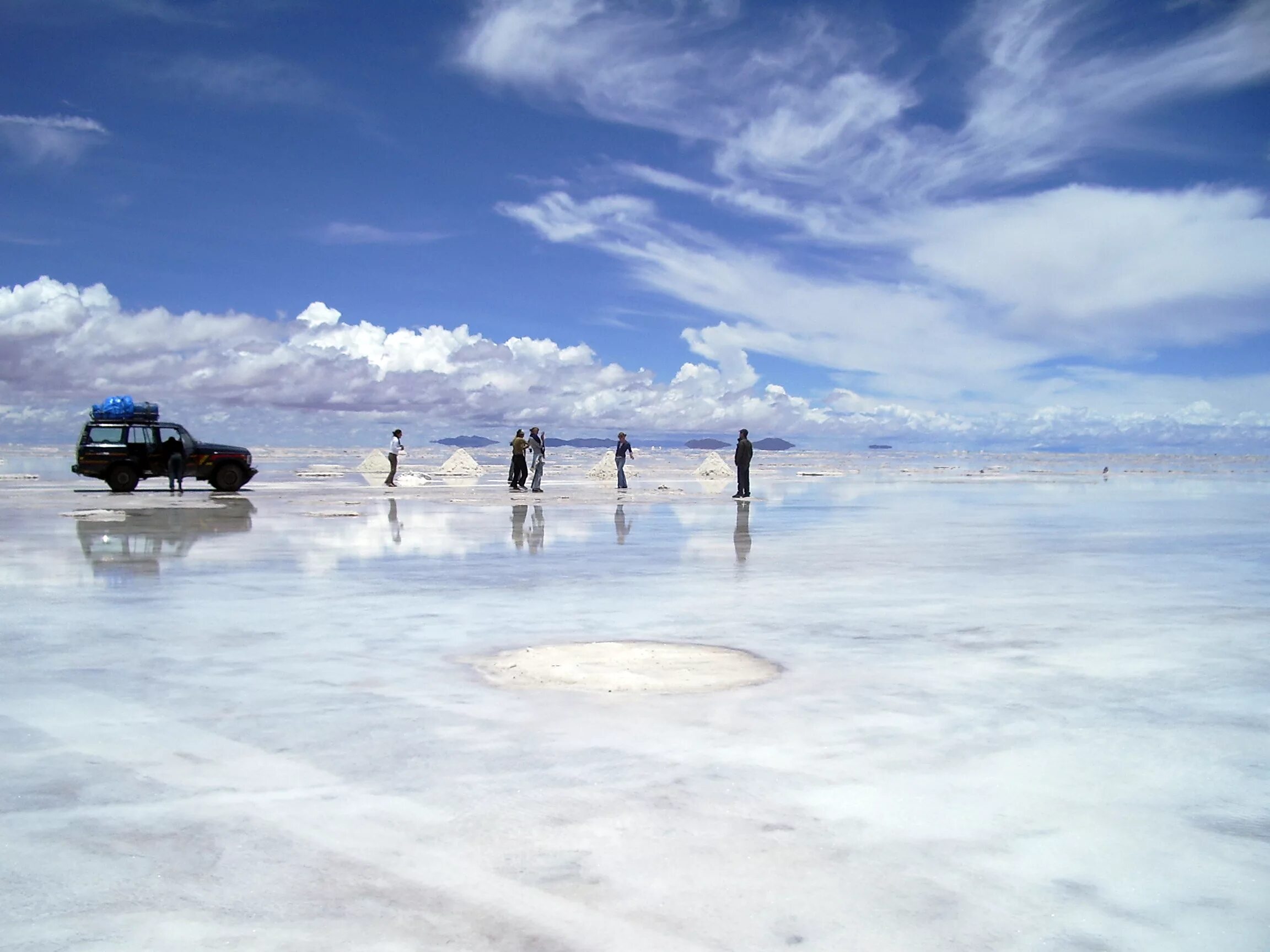 Озеро Салар-де-Уюни, Боливия. Солончак Салар-де-Уюни, Боливия. Salar da uyani Bolivia. Озеро Уюни в Боливии.