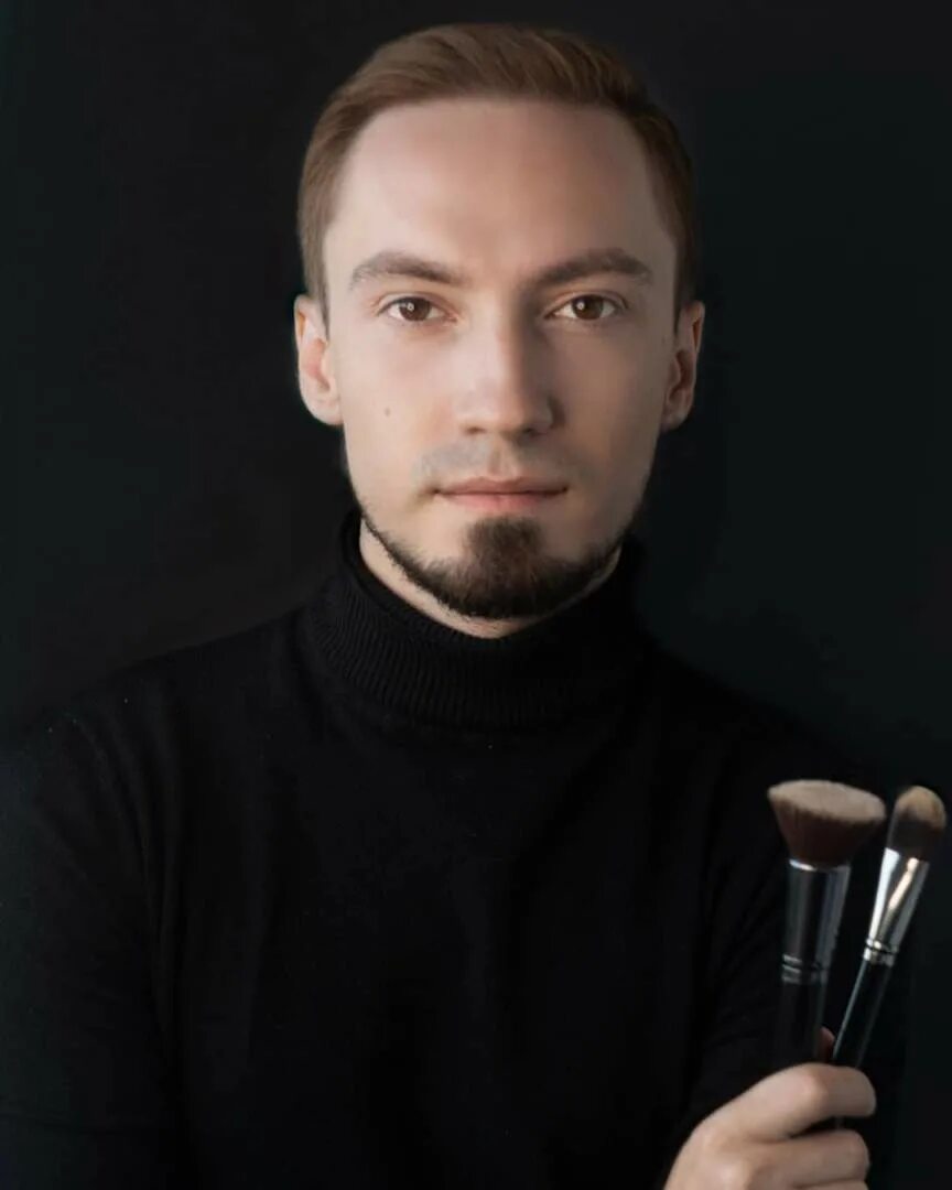 Известный визажист мужчина. Визажист мужчина. визажист мужчина известный. визажисты россии мужчины. визажист мужчина известный россия.
