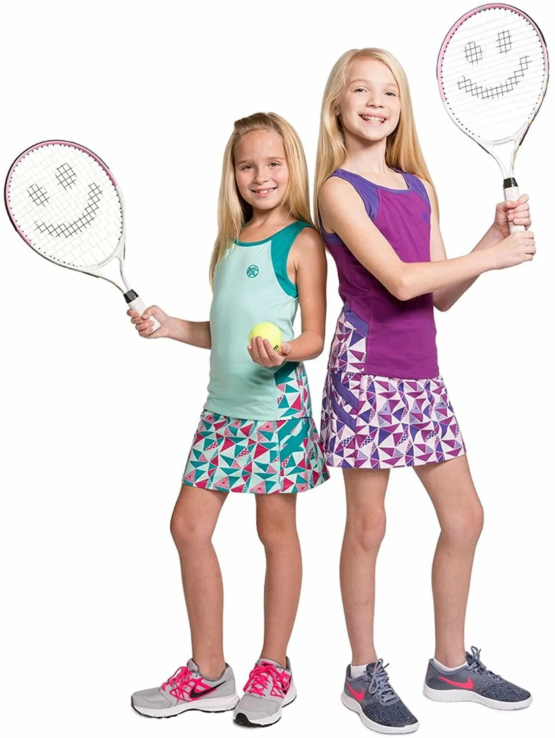 I like little girls. Теннис дети. Одежда играющих в теннис детей. Фотосессия теннис с дочкой. Теннис 10s дети.