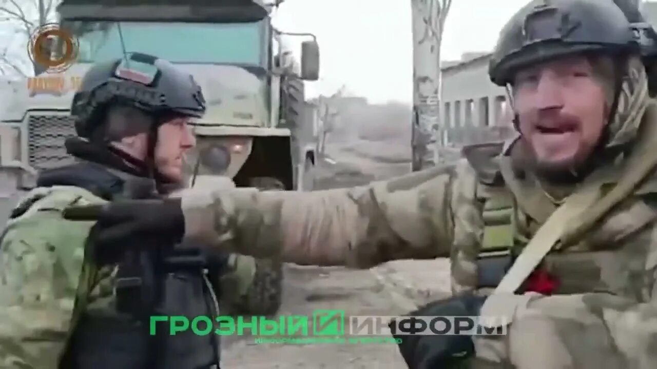 Прогульщики мариуполь. Кадры освобождения мариуполя. кадыровцы заходят в мариуполь.