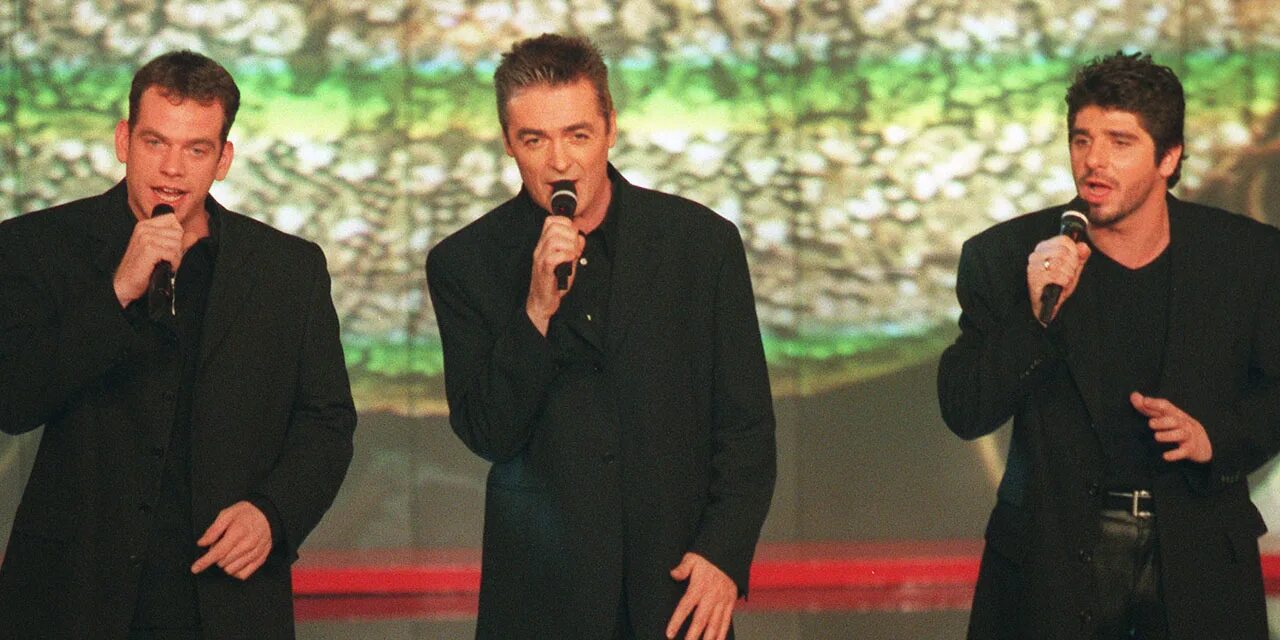 Патрик фьори нотр дам де пари. Lavoie belle. Даниэль лавуа и гару. Даниэль лавуа гару патрик фьори. Даниэль лавуа и гару.