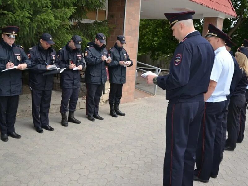 Организация деятельности подразделений патрульно постовой службы полиции. Патрульно-постовая служба. ППСП полиция. Сотрудник ППС. Сотрудник патрульно постовой службы.