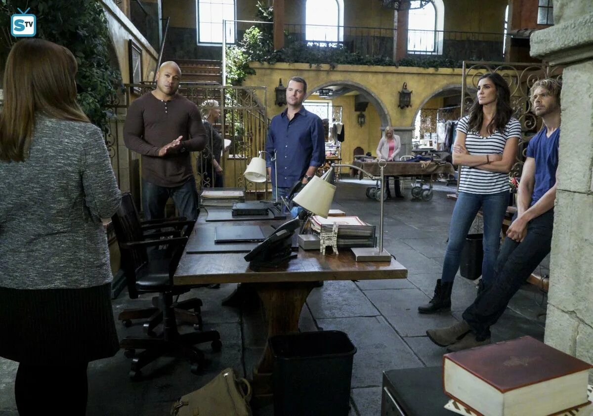 Ncis морская полиция спецотдел лос анджелес. Cbs "морская полиция". Ncis los. Ncis los. Морская полиция лос-анджелес.