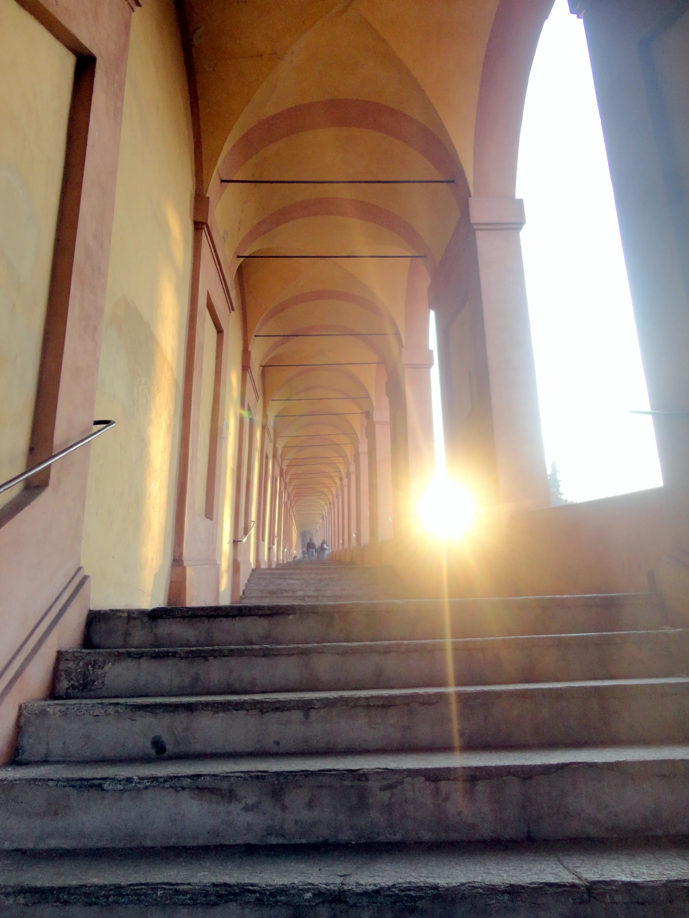 Пвх наклейки на лестницу. Солнце лестница праздник. Лестница вверх. Солнце лестница праздник. Лестница в небо.