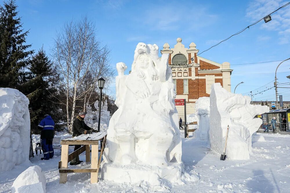 Снежные скульптуры новосибирска. Снежные скульптуры. Снежный Новосибирск. Лучшие снежные скульптуры. Фестиваль снежных скульптур 2023.