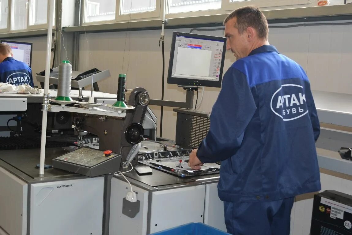 Дмитрий бестужев брэндфорд кострома. Свеза усть-ижора. Швейная фабрика кострома артак. Свеза верхняя синячиха. Предприятия костромской области.