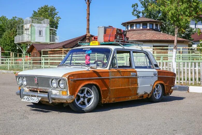 Решетка рэд лук. Стиль авто рэт лук. Ваз 2107 рэт лук. Ваз 2111 rat look. Bmw e34 ratlook.