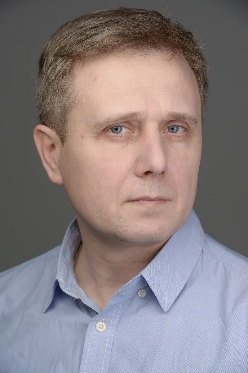Актер александр разбаш личная жизнь биография Alexander Razbash Media Kinolift