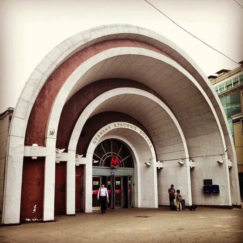 метро красные ворота платформа. метро красные ворота ладовский. красные ворота часы работы. красные ворота часы работы. станция красные ворота москва.