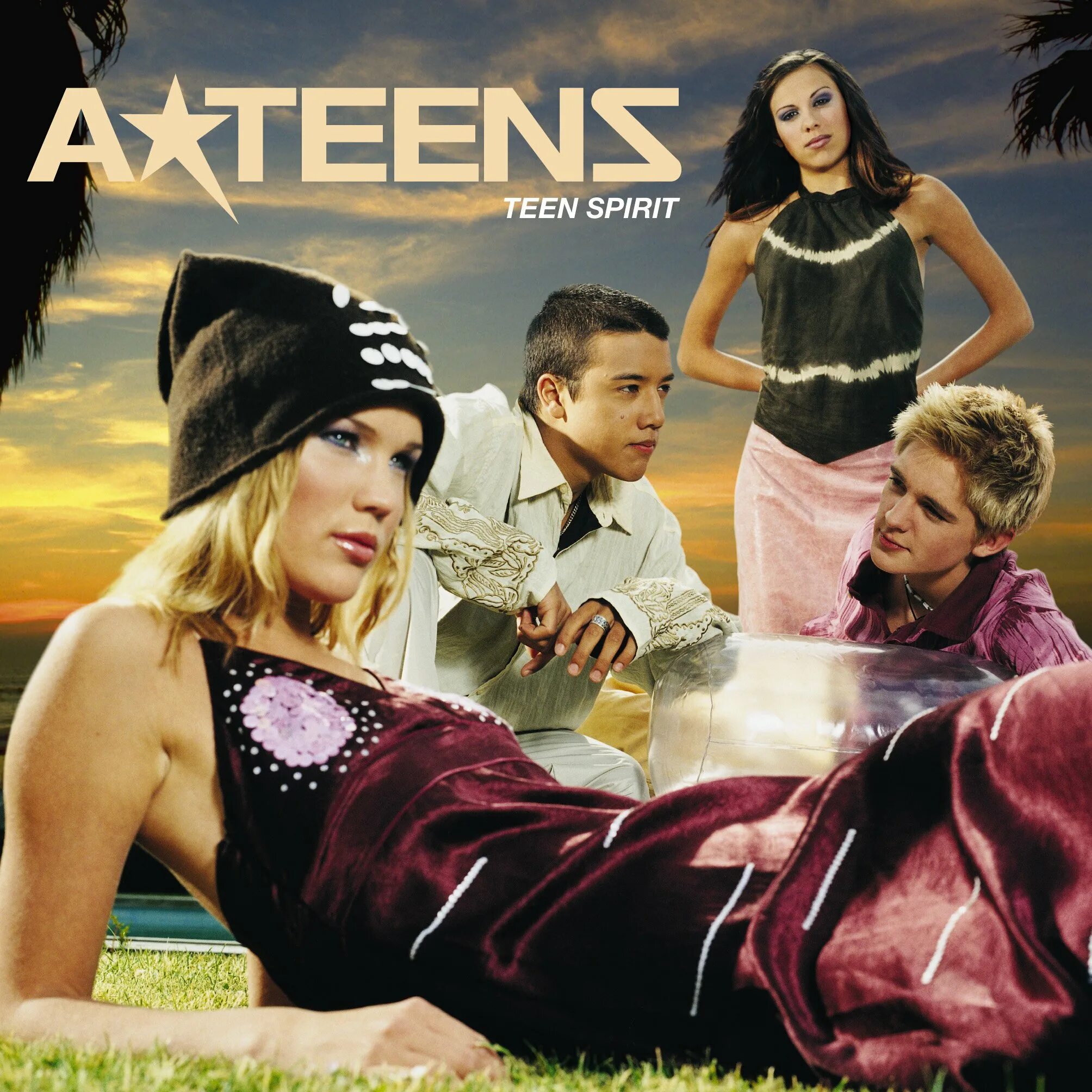 Teen Spirit Компания