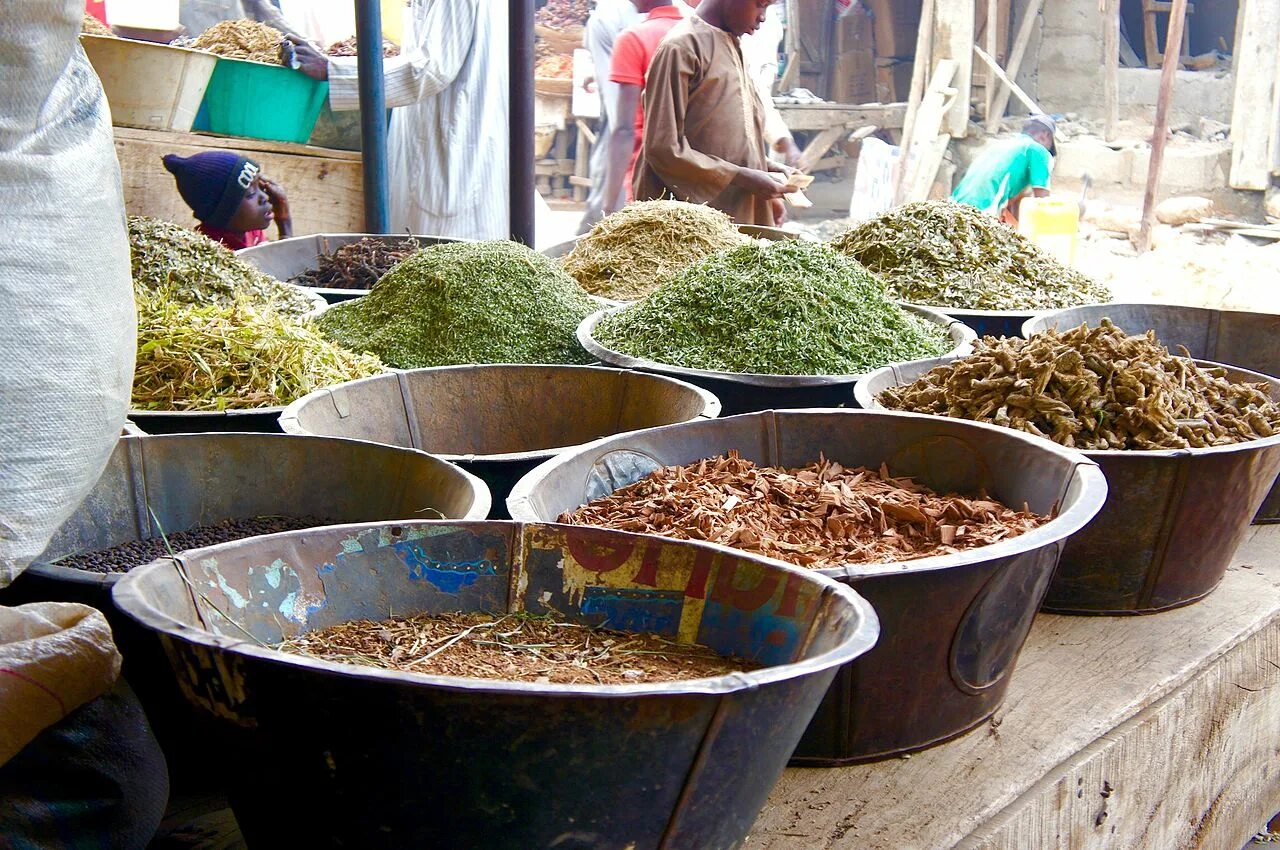 Курми. Судан рынок. Нигерия рынок курми. Курми базар в Кано. Ладан на рынке.