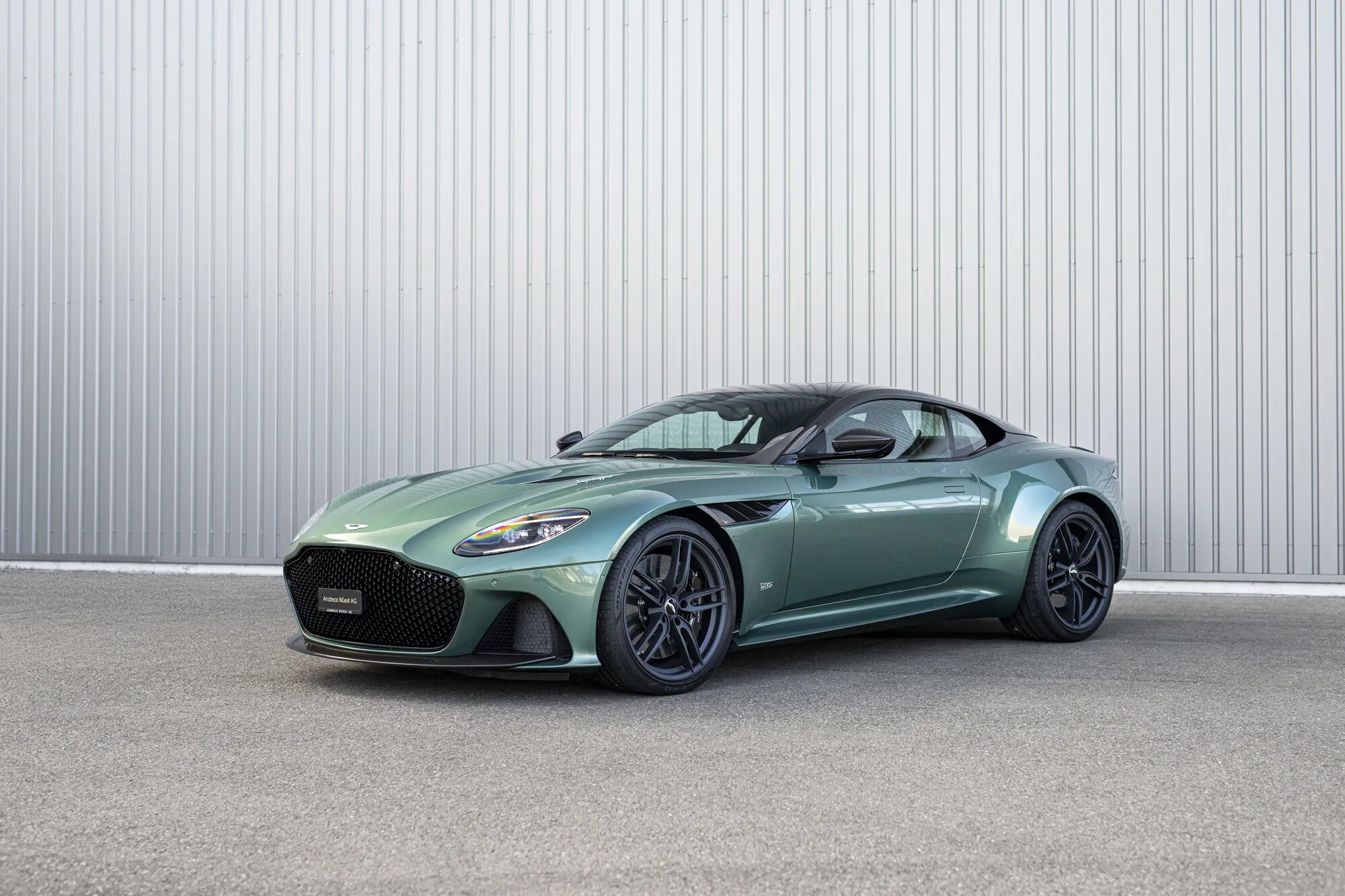 Dbs 2. Aston martin dbs. aston martin buckinghamshire green.
