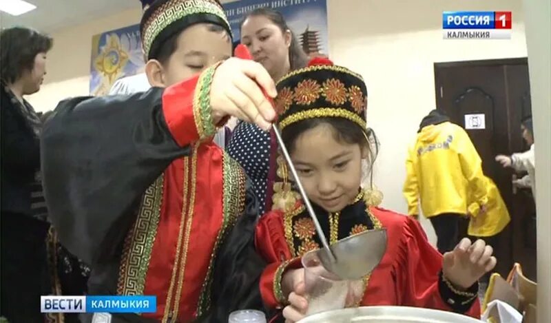 Цаган сар число. Цаган сар в калмыкии. ур сар калмыцкий праздник. цаган сар у калмыков. калмыки праздник урюс сар.