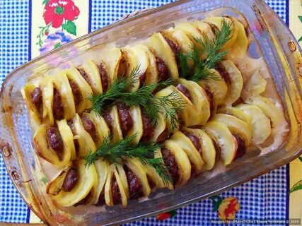 Рецепт картофель с фаршем в духовке слоями