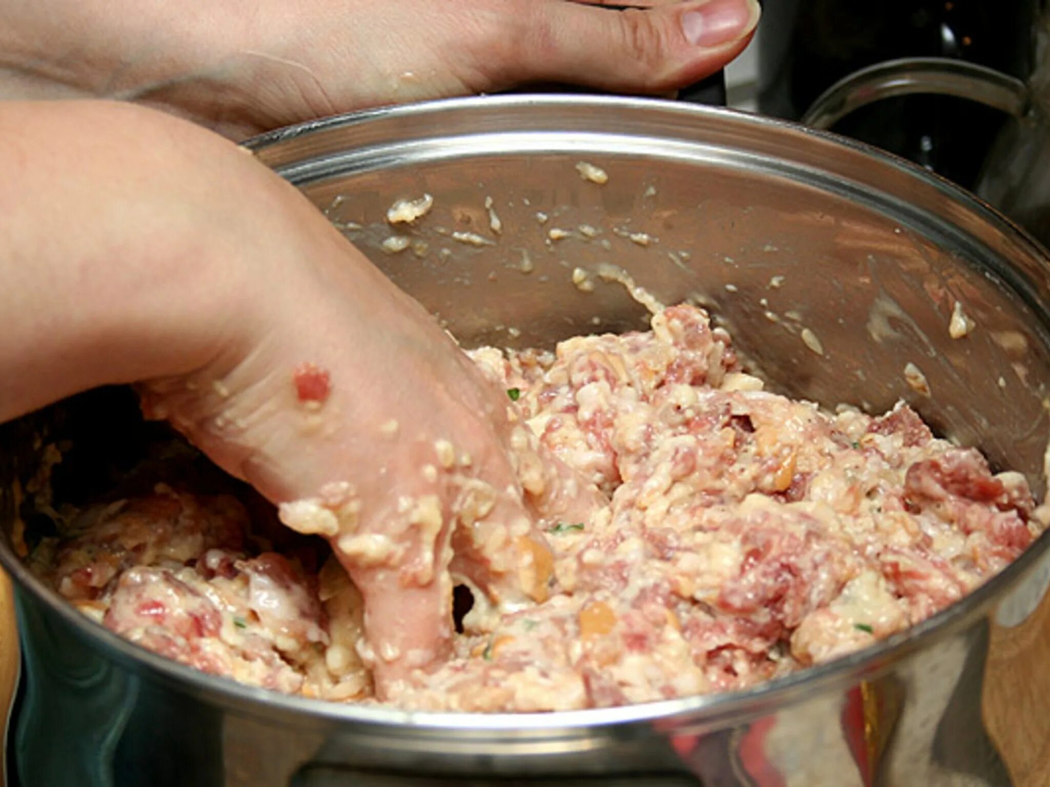 Фарш сливочное масло. Фарш. приготовление мясного фарша. мясо фарш.