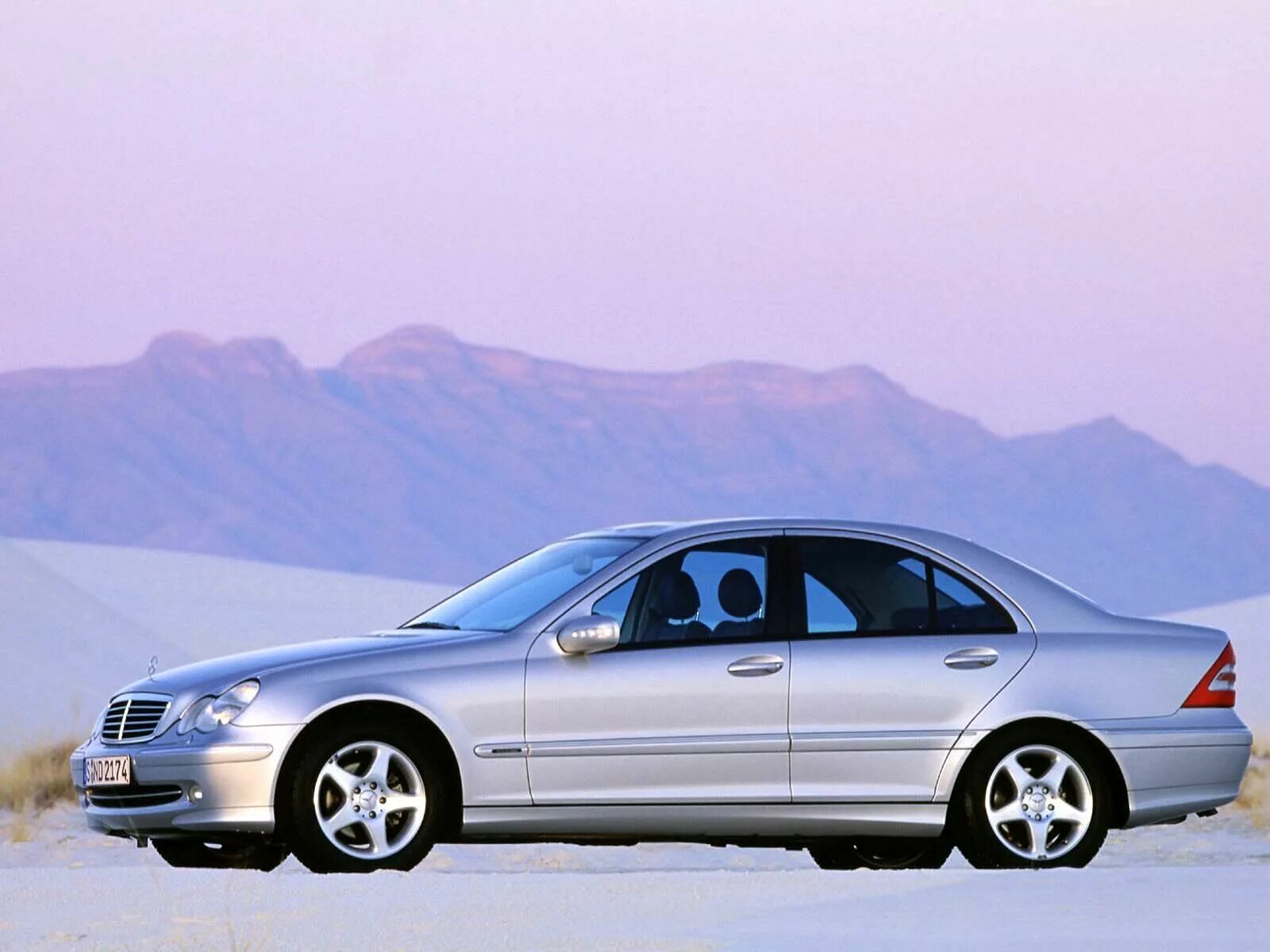 Mercedes benz c class w203. Мерседес бенц ц 240. Mercedes benz c class w203. Mercedes benz w 203. Mercedes-benz w203 2004.
