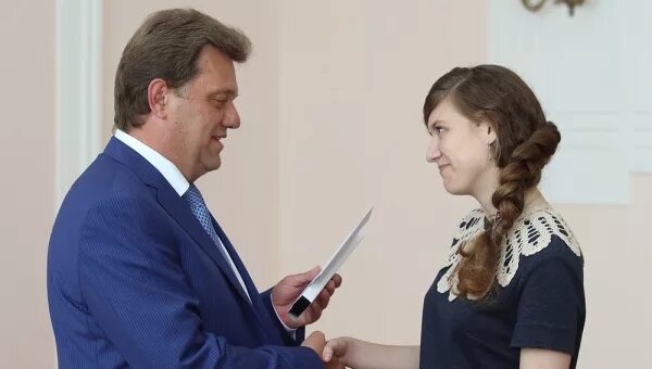 Садыбеков мусабек. Томск директор аэлиты томск. Департамент образования томск. 25 школа томск. Департамент образования томск.